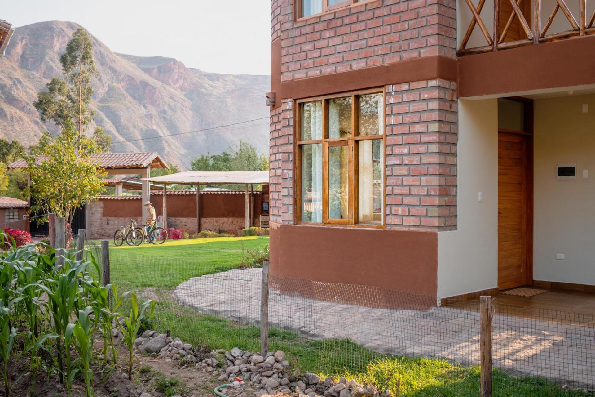Allin Illary Eco Hospedaje Urubamba Exterior photo