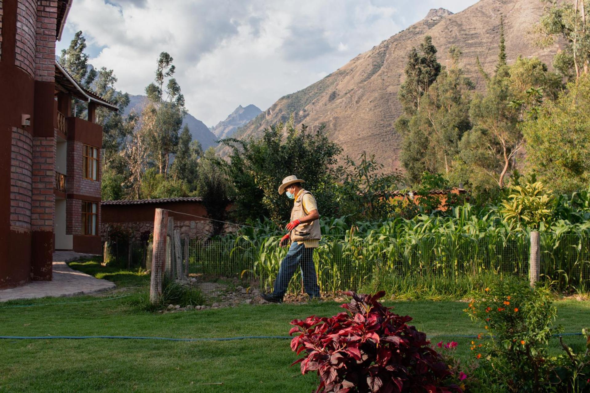 Allin Illary Eco Hospedaje Urubamba Exterior photo