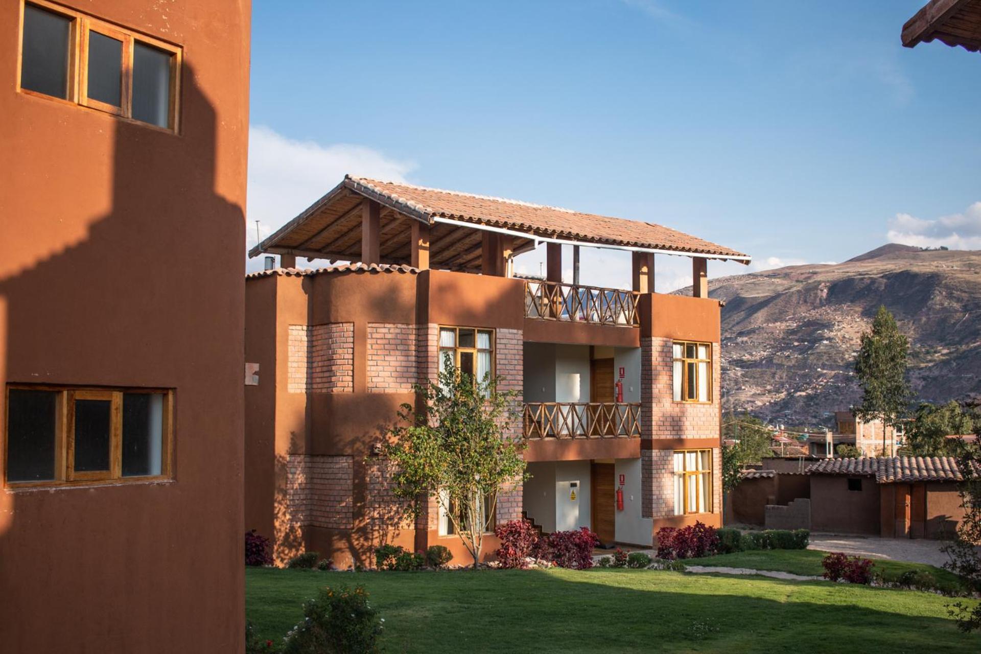 Allin Illary Eco Hospedaje Urubamba Exterior photo