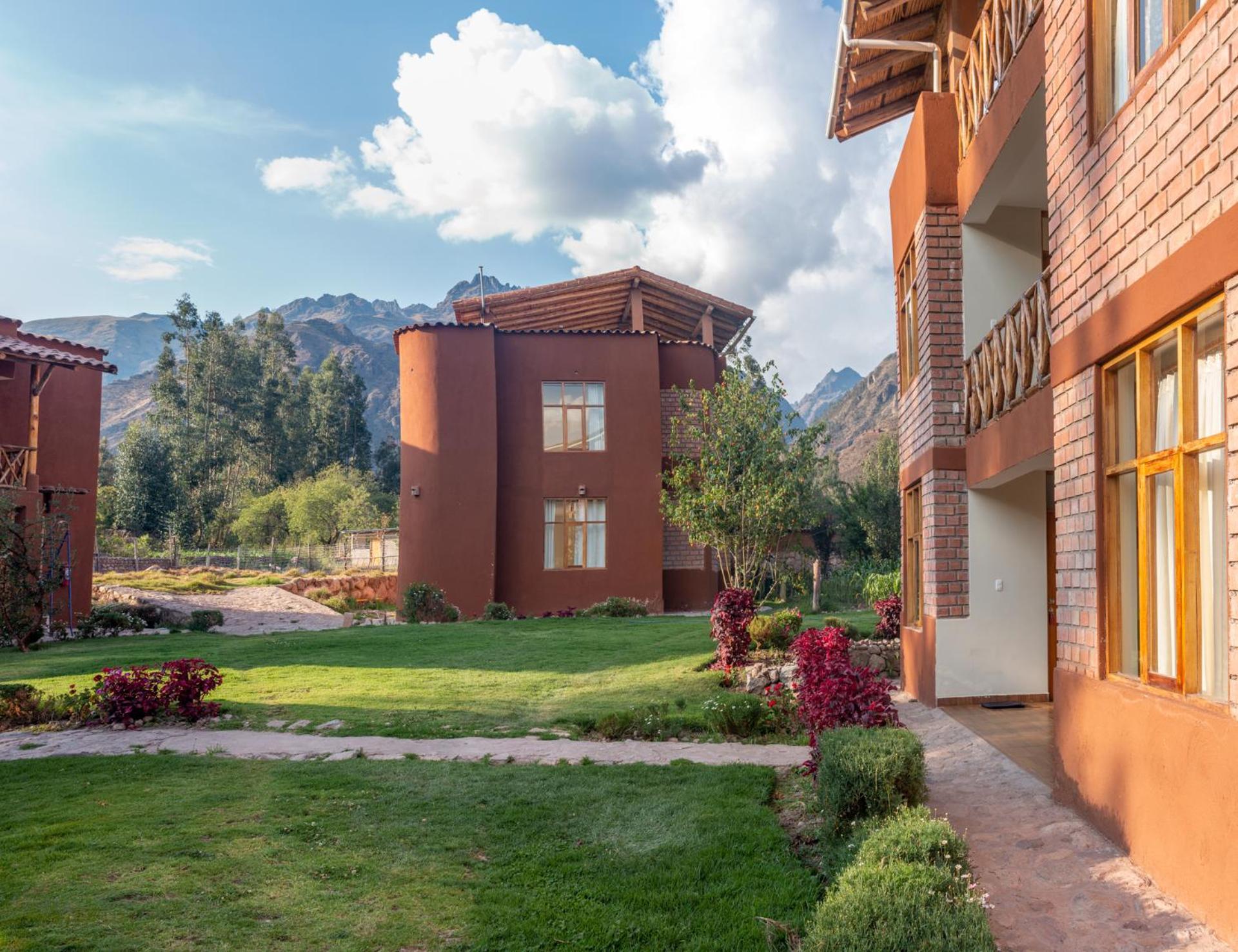 Allin Illary Eco Hospedaje Urubamba Exterior photo